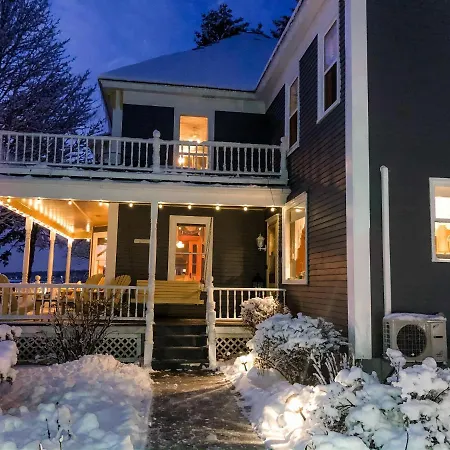 Toba'S Bed & Breakfast-3